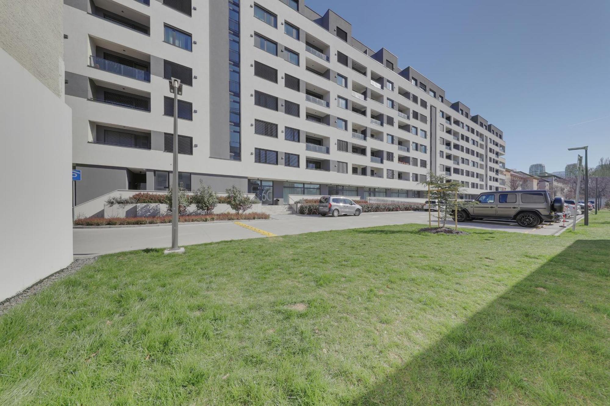 Bazova Apartment With Free Parking Bratislava Esterno foto